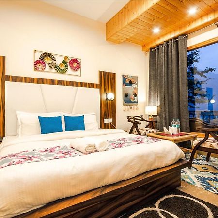 Eden Oaks Hotel Manali  Luaran gambar
